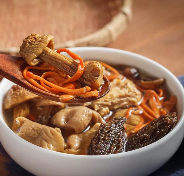 圖片關鍵詞 國家蘑菇地理:中國哪里的蘑菇最好吃?